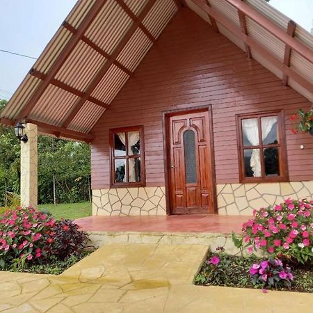 Cabanas Camino Real Santiago  Екстериор снимка